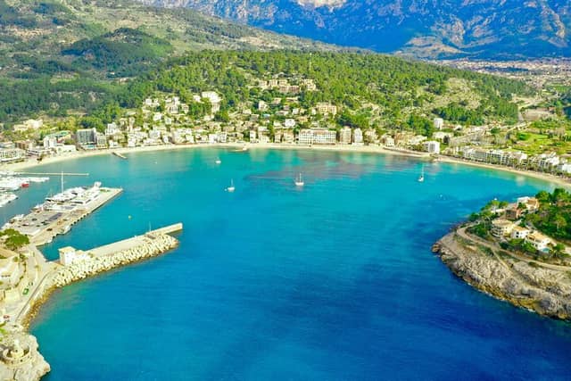 Private Full-Day Tour: Valldemossa & Sóller Villages