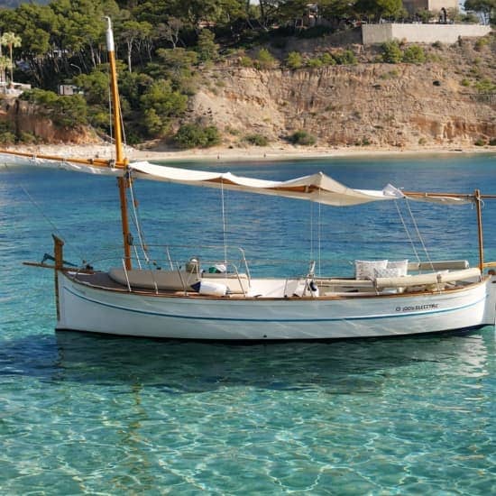 Private Electric Llaut Boat Tours in Mallorca
